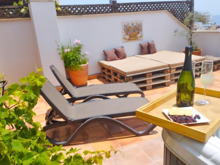ネルハPenthouse With Jacuzzi And Spectacular Sea Viewsアパートメント エクステリア 写真